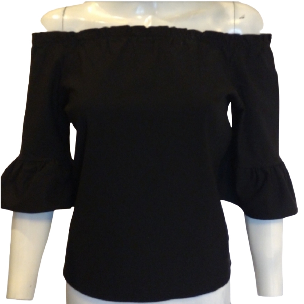 Sexy Couture Blouse‎ Women's Medium Black Off Shoulder Ruffle Sleeves